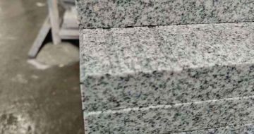 黄石芝麻白楼梯踏步