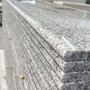 黄石芝麻白楼梯踏步 花岗岩楼梯板材