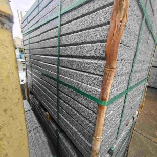 黄石芝麻白楼梯踏步室外