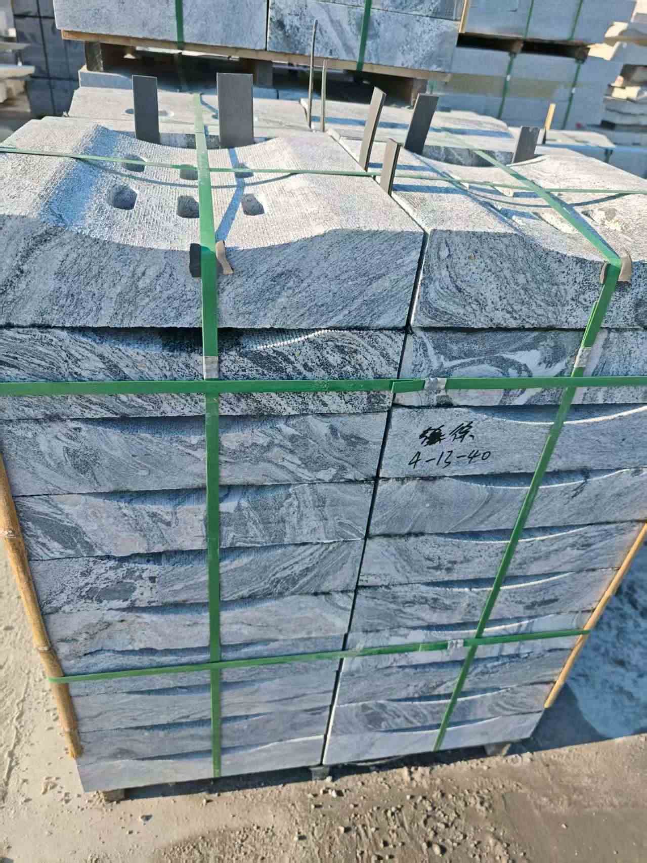 黄石浪淘沙水沟盖板